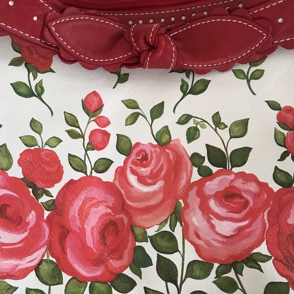 Isabella Fiore 🌹HP🌹 Pedal Pusher Handbag - Picture 9 of 15